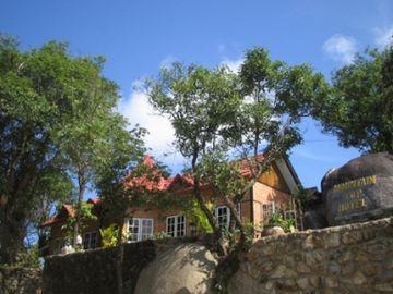 Mountain Top Hotel Kyaikto Esterno foto